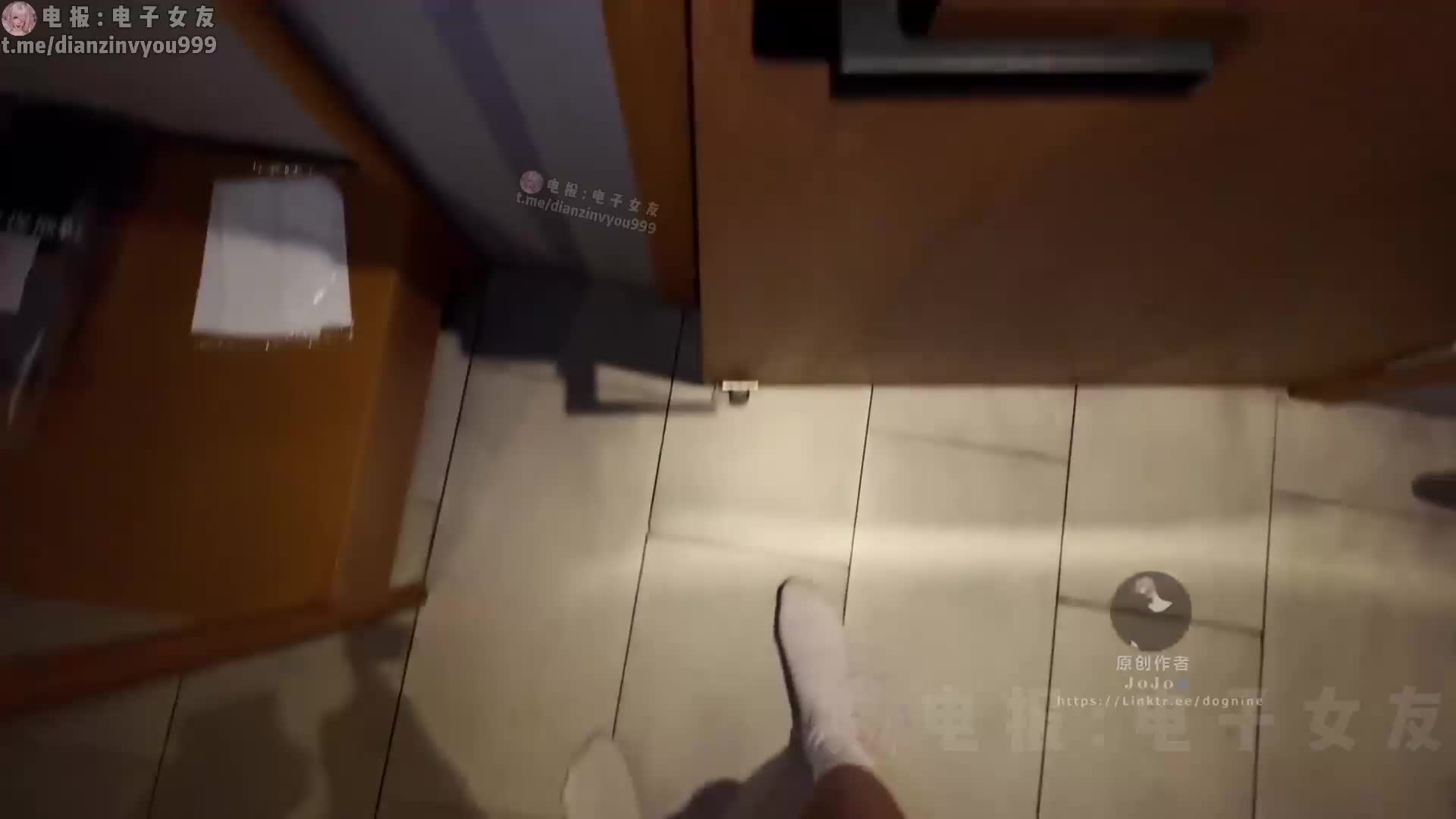 2048.vip-极品超美少女-犬九jojo-利用课余时间兼职好利来蛋糕外卖上门 结果被顾客强制各种姿势爆操