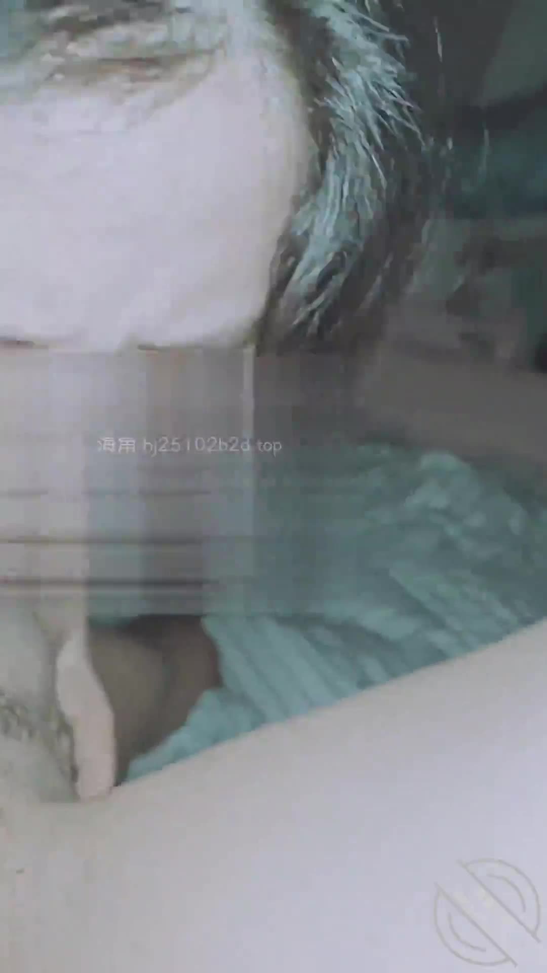 2048.vip-家庭乱伦》海神”大屁股大姨姐“大姨子主动上位舔我全身和蛋蛋 被我日出白浆爽的不得了