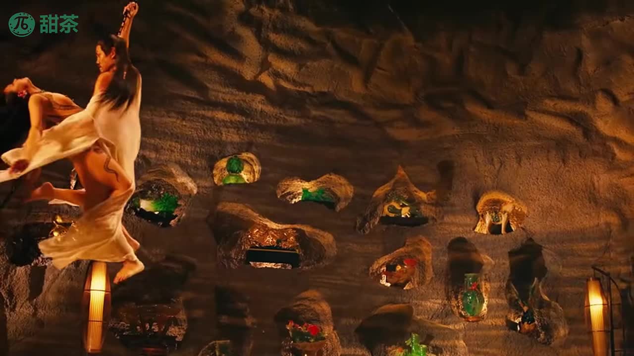 水果派 251007A【国产三级】乳波臀浪直逼眼前，枪林弹雨前仆后继找的片源是无码无遮版，能看到好多明星的黑森林哦，蓝心妍、周防雪子、原纱央莉，这部经典。#肉蒲团 #无码 #无遮掩 #美臀