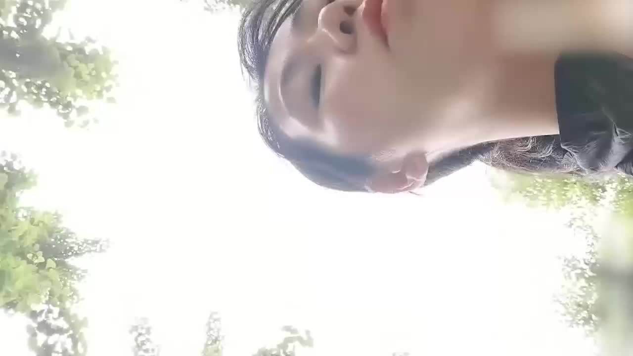 #熟女 #人妻 #阿姨 #野战 #直播熟女阿姨和眼鏡小伙户外偷情野战