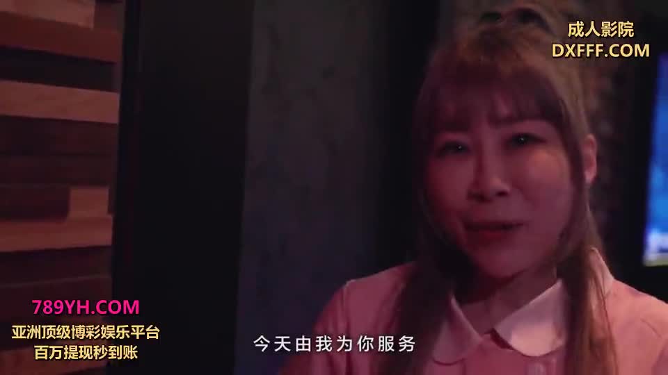 #巨乳 #肉棒 #按摩 #爆操 #爆艹筋肉人爆操按摩师骚逼想被大肉棒塞满