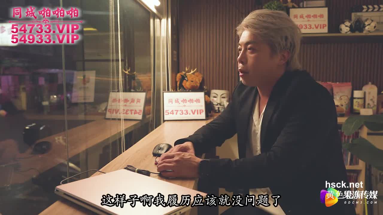 #巨乳 #御姐 #性感 #诱惑 #性感性感御姐诱惑 恳求我在她紧致的小穴里射精。