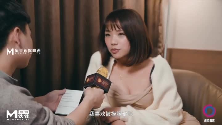 #荡妇 #黑丝 #搭讪 #炮友 #销魂搭讪黑丝小只马初次见面变炮友