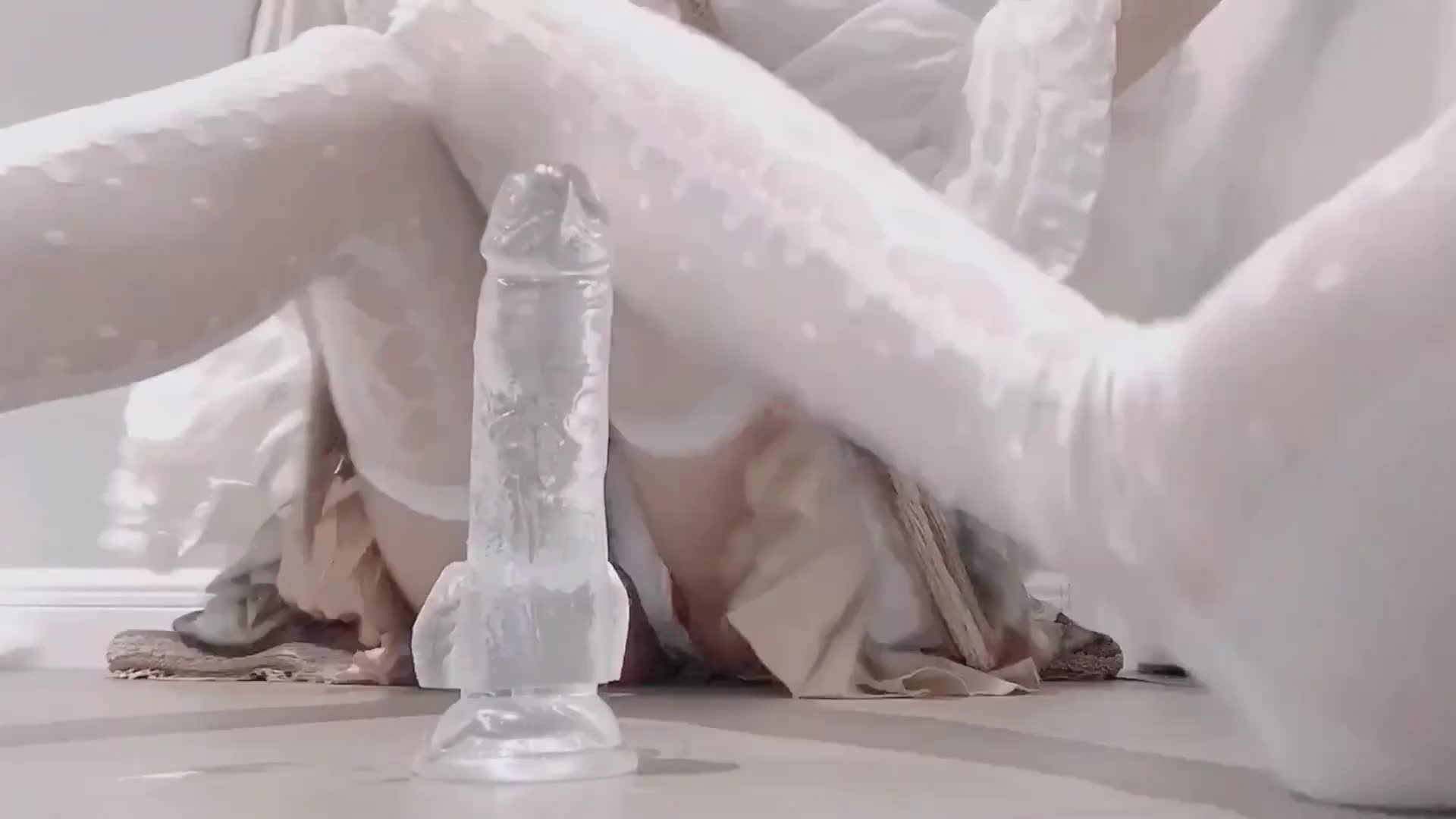 占星猫】福利私拍 萌萌的外表又纯又欲完整视频内部群观看  点击进入内部群#福利姬 #白虎 #萝莉 #反差 #cos #母狗 #自慰 #占星猫 #cuteli