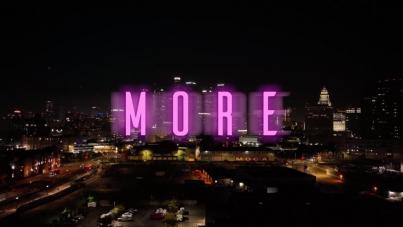 {More（法语VF简短版）}}演员：Kira Noir，Kenna James，Whitney Wright，Maya Woulfe，Emma Rose，Casey Calvert，Victoria Voxxx，Lilly Bell，Lumi Ray，Alexia Anders，Alexia Anders，Mick Blue，Alex Jones，Alex Jones，James Bang，James Bang，James Bang，James Bang，James Bang，德里克·皮尔斯（Derr