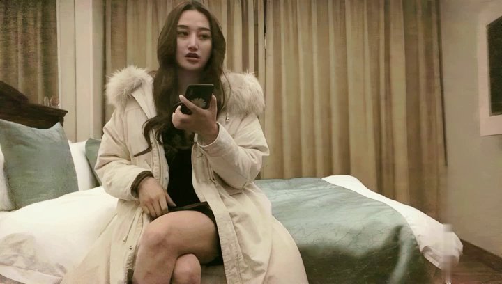 吃瓜,爆料上海大圈，极品御姐，一颦一笑妩媚动人，翘臀大长腿尽情玩弄