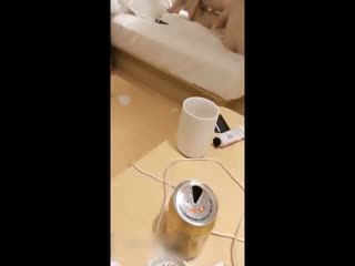 吃瓜,爆料乳晕超大的胖妹子逼逼比较松还是得大黑牛才能满足她的!